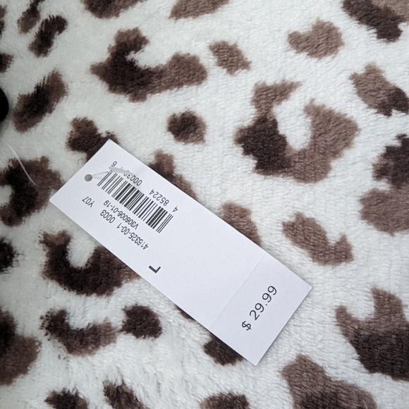 Black Ruffle Top - Picture 4 of 4